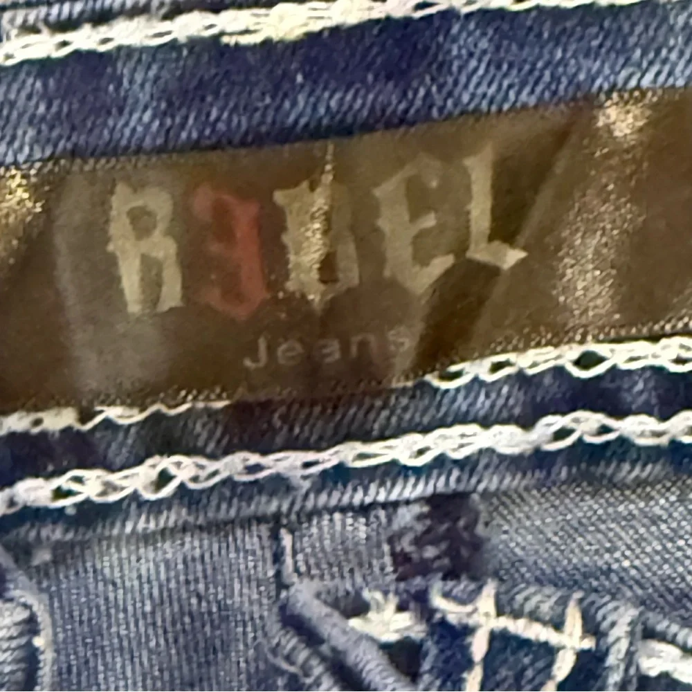 REBEL Jeans Embellished Flare Jeans Sz 7/26‎